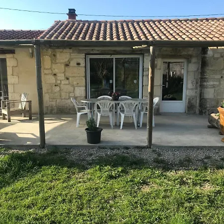Mazet En Camargue Holiday home *